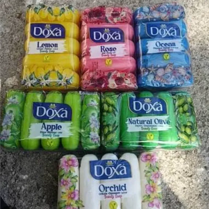 Paquete de 5 jabones contienen  glicerina marca Doxa varios armas 