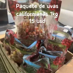 Paquete de uvas  naturales importadas1kg  
