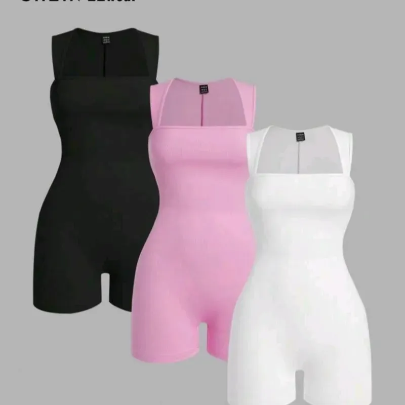 Monos de mujer