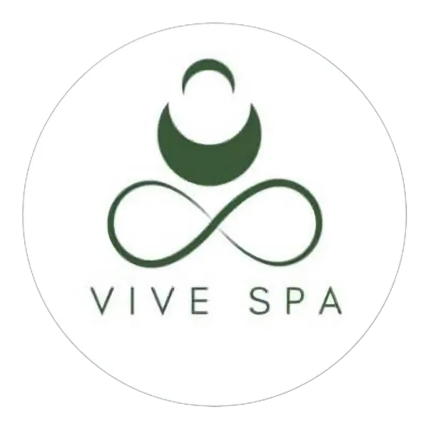 Brindamos servicios en nuestro  Spa y a domicilio : Masajes corporales y faciales, tratamientos faciales, estética bucal ,depilación  y estetica del pie (podología ) todos los servicios con previa cita .
Nos distingue el servicio a domicilio y la formación de masajistas.