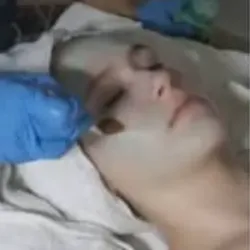 Masaje Facial (0:50 minutos)