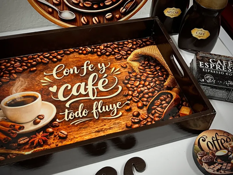 	•	Colección para amantes del café ☕