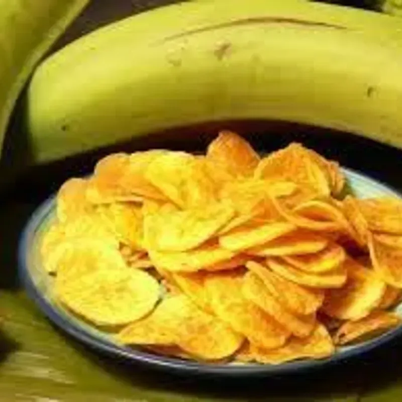 Mariquitas de platano- Fried Green Plantain