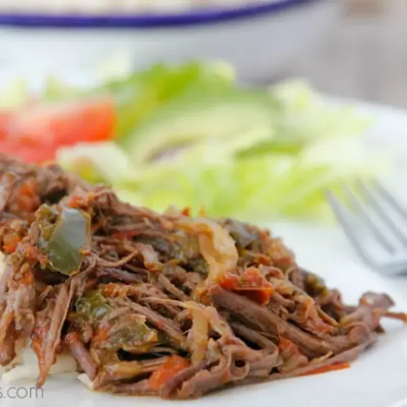 Ropa Vieja- Shredded Beef (with Tomato Sauce)