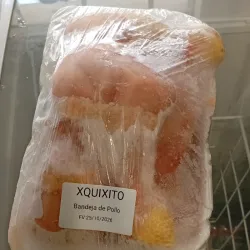 Bandeja de muslo de pollo x LB