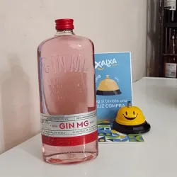 Gin MG de Fresa