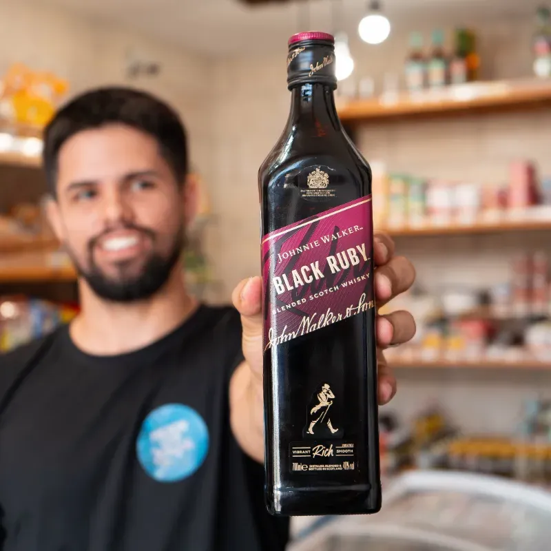 Johnnie Walker Black Ruby 700ml