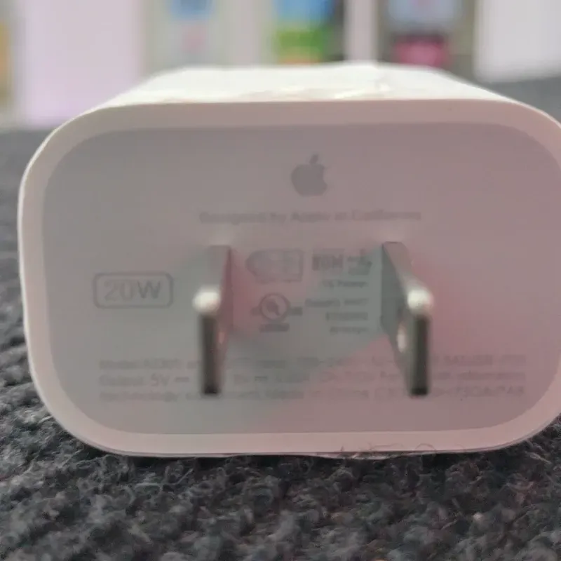 Cargadores Tipo C iPhone 20 watts