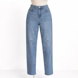 Jeans Azul Recto Bordado
