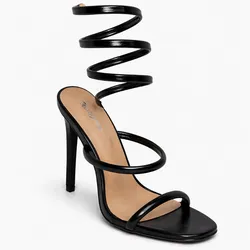 Sandalias Spiral Black Heels