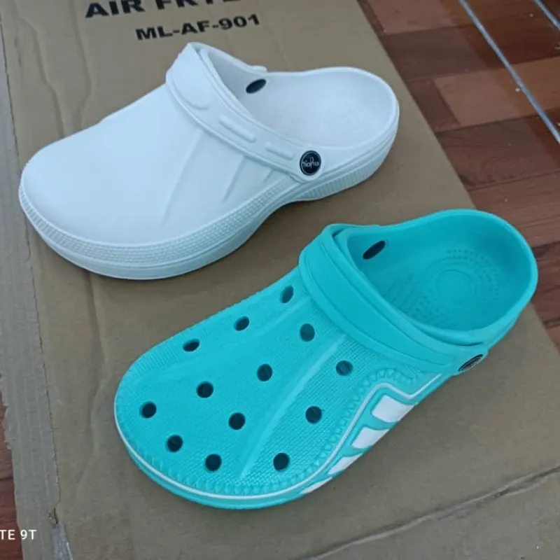Crocks