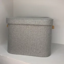 Caja con Tapa Pequeña