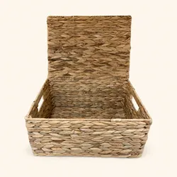 Caja Cuadrada con Tapa Mediana