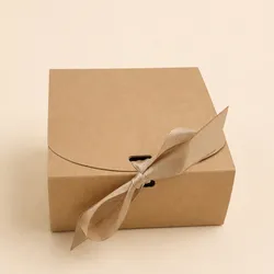 Caja para regalos pequeña