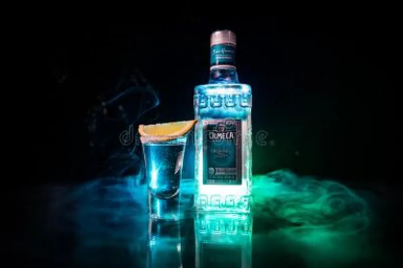 Chot tequila olmeca blanco 