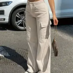 Pantalón cargo de mujer
