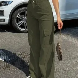 Pantalón cargo de mujer