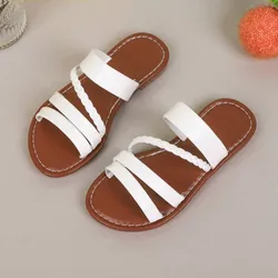 Sandalias de niña
