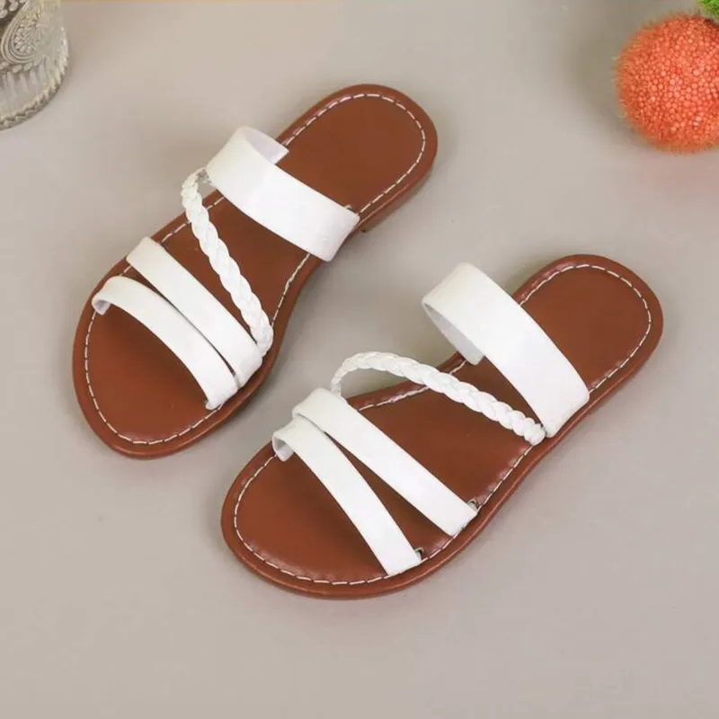 Sandalias de niña