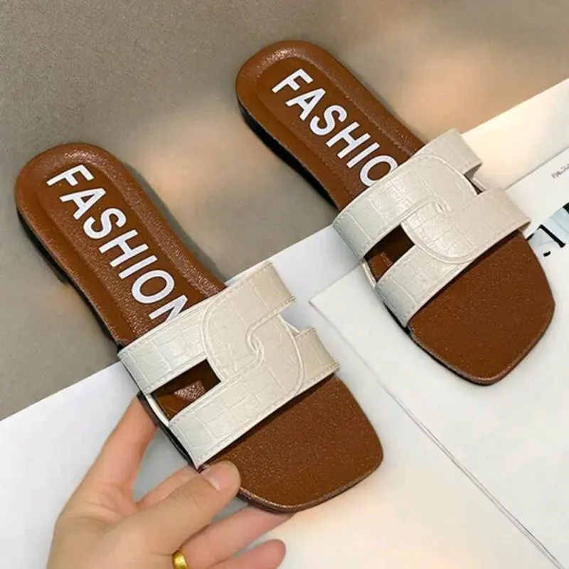 Sandalias engomadas 