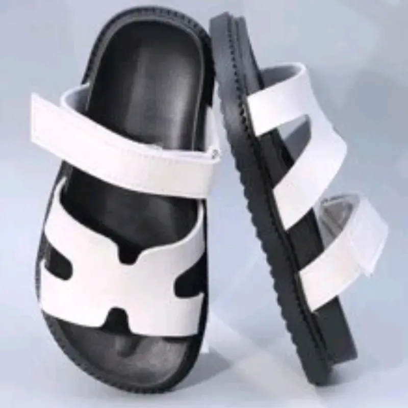 Sandalias hermes