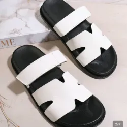 Sandalias hermes