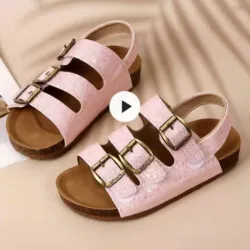 Sandalias prácticas 