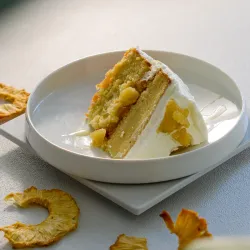 Tarta tropical de piña colada 🍍🌴