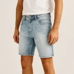 Short de mezclilla clara 